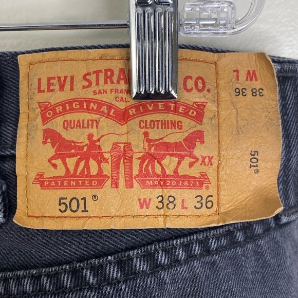 LEVI STRAUSS & CO. 501 MENS GRAY/BLACK JEANS BUTTON CLOSURE 100% COTTON 38W, 36L - Picture 12 of 14
